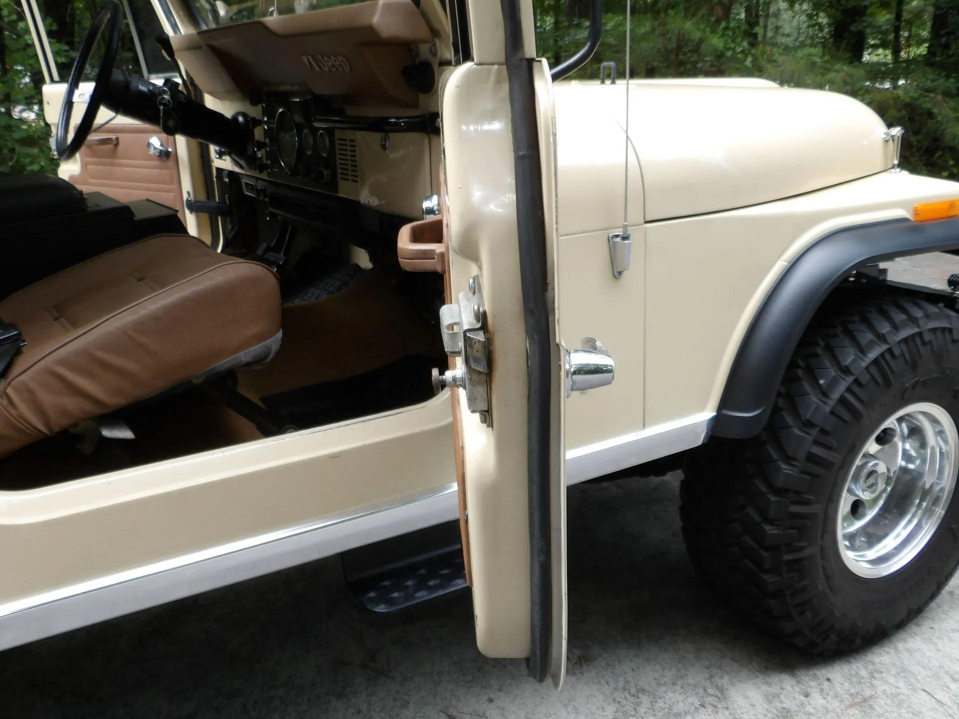 V8-Powered 1979 Jeep CJ7 4x4