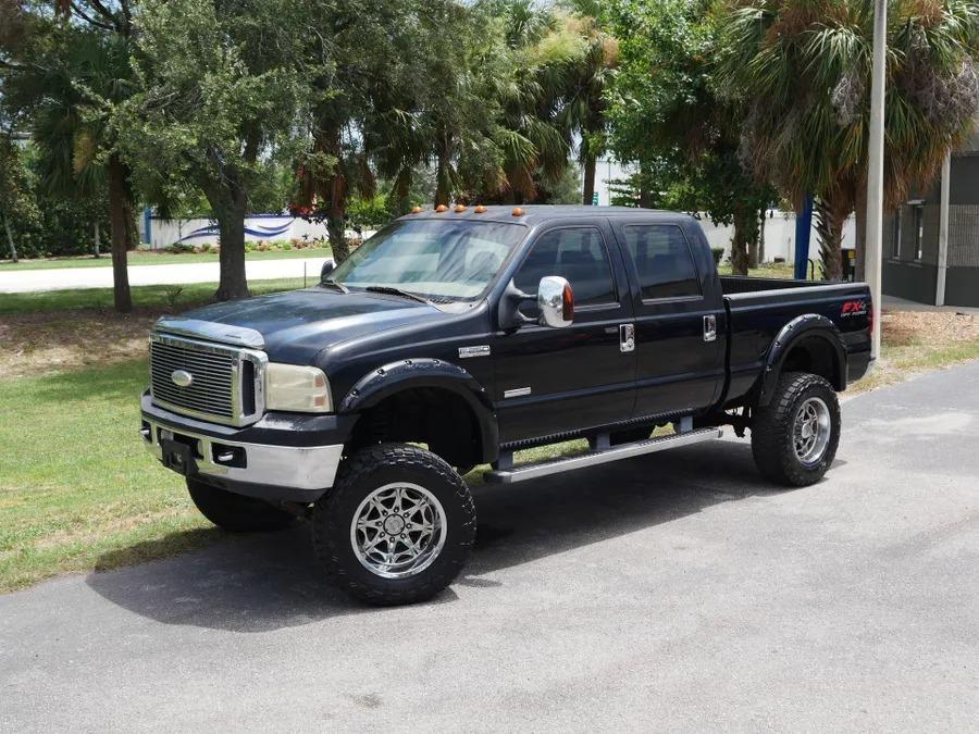 2006 Ford F-250 Lariat Crew Cab 4x4