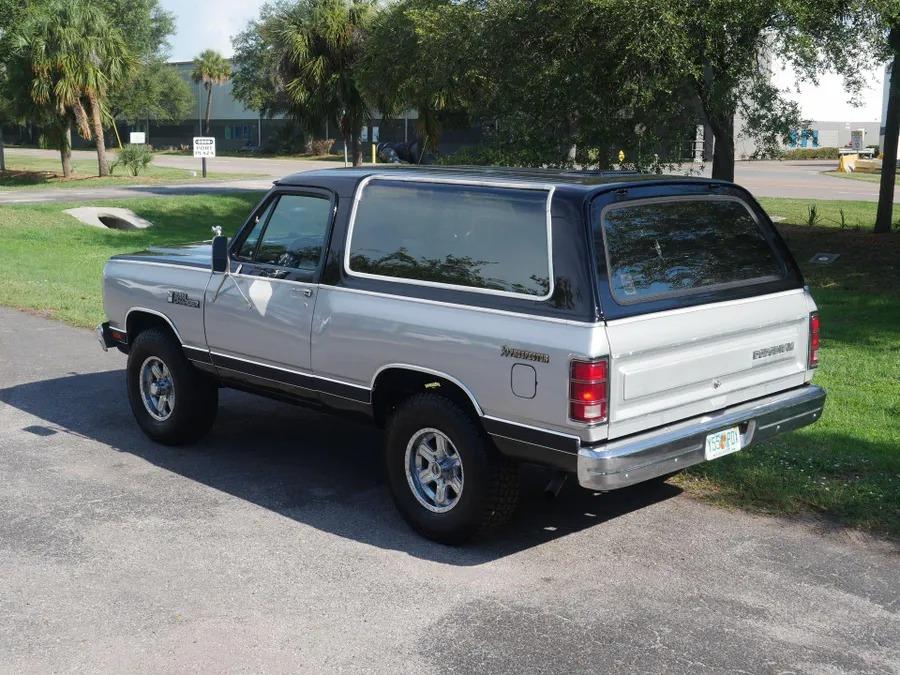 1983 Dodge Ramcharger Prospector 4x4