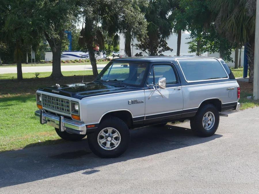 1983 Dodge Ramcharger Prospector 4x4