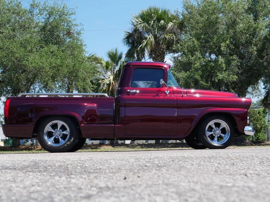 1958 GMC 100 Restomod