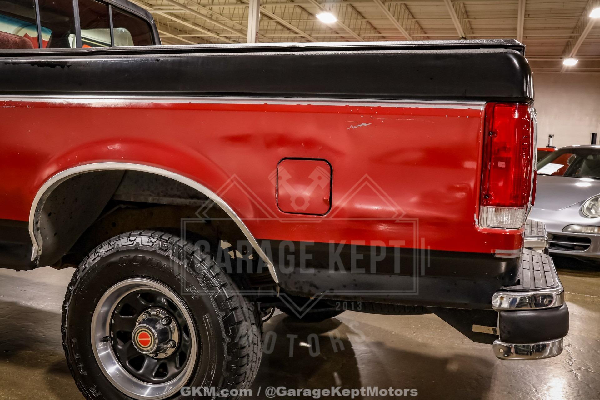 1990 Ford F-150 XLT Lariat