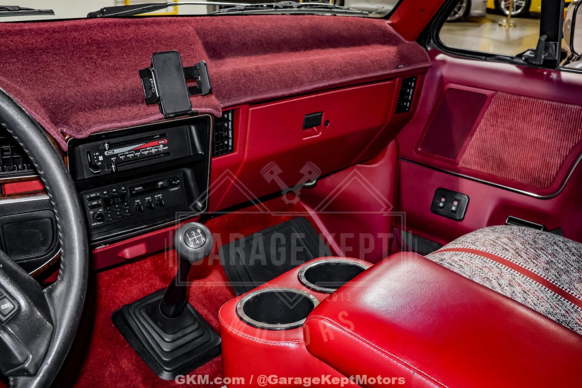1990 Ford F-150 XLT Lariat