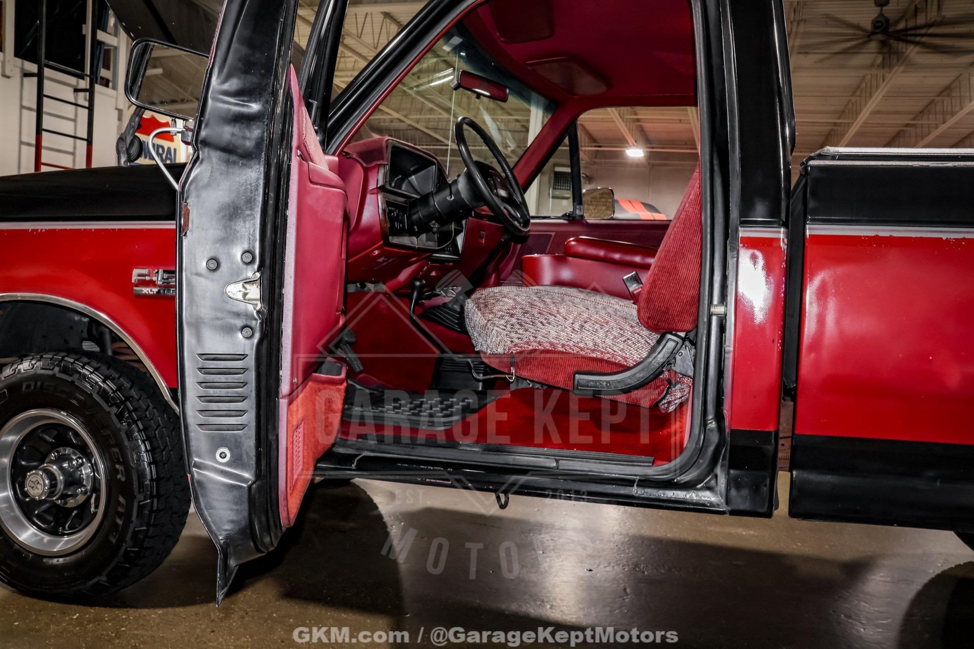 1990 Ford F-150 XLT Lariat