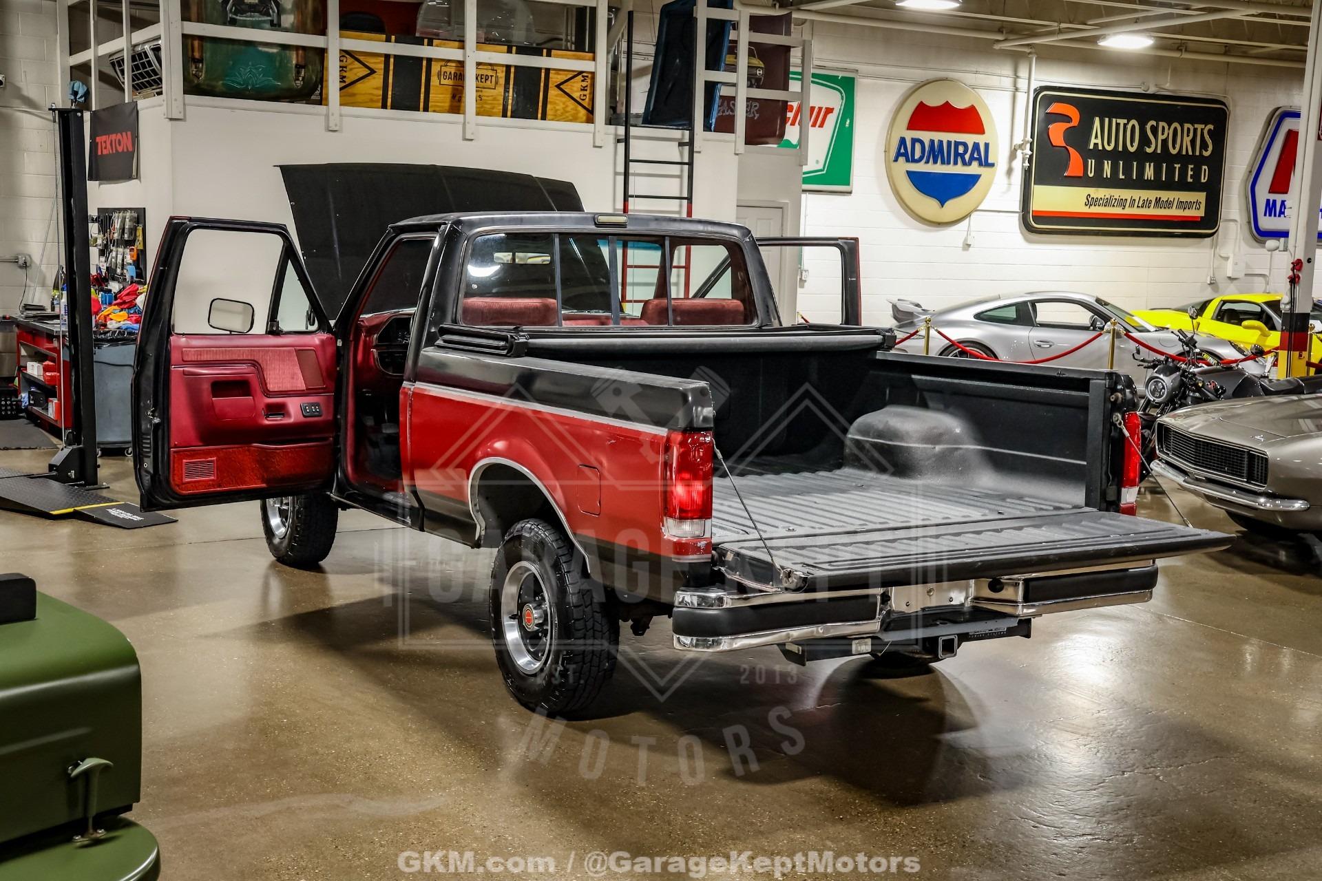 1990 Ford F-150 XLT Lariat