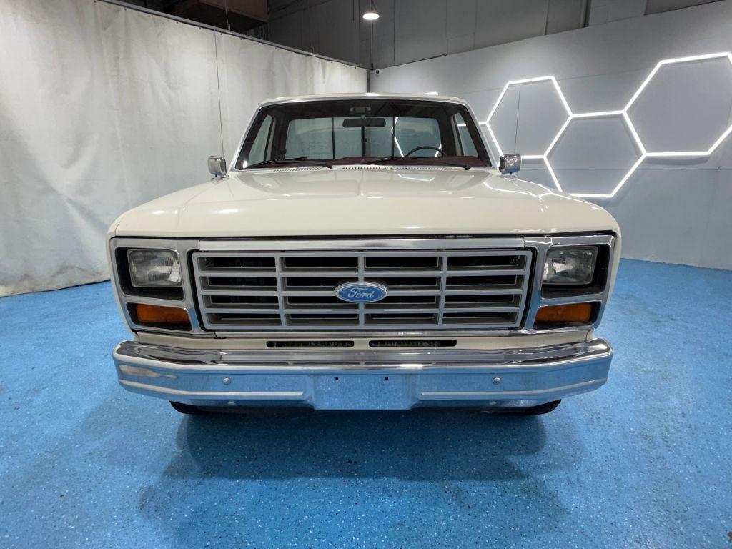 1985 Ford F-150 XLT Lariat