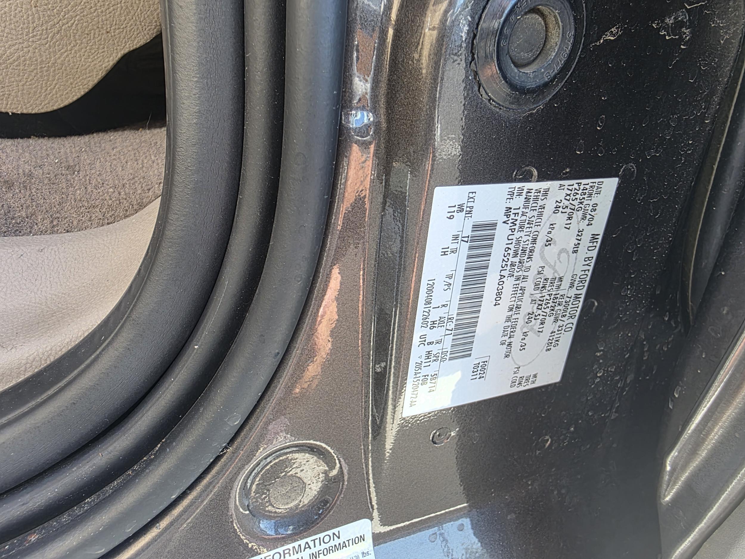 2005 Ford Expedition Overlander
