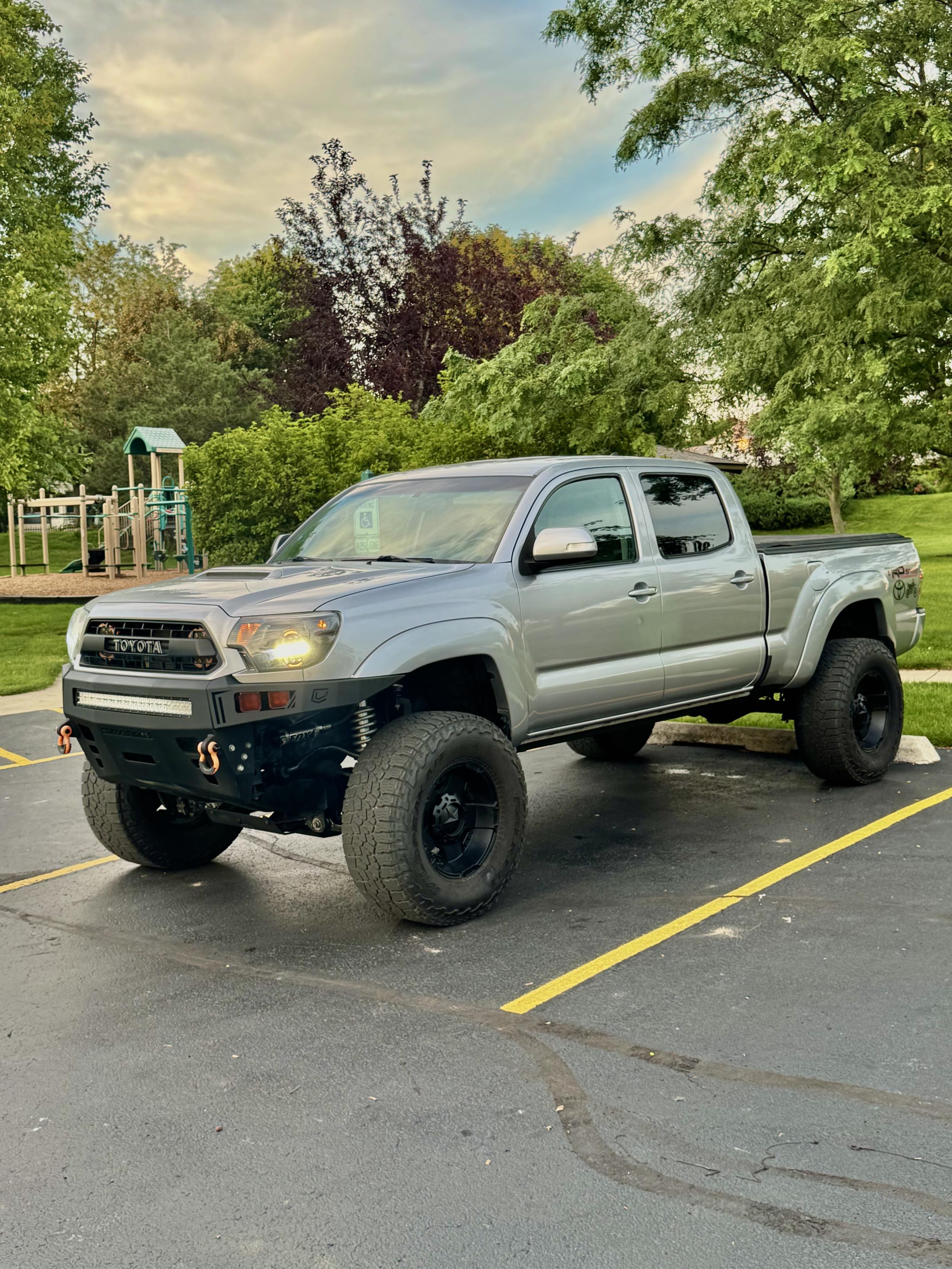 2015 Toyota Tacoma TRD Sport - 5