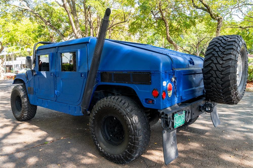 2006 AM General Humvee