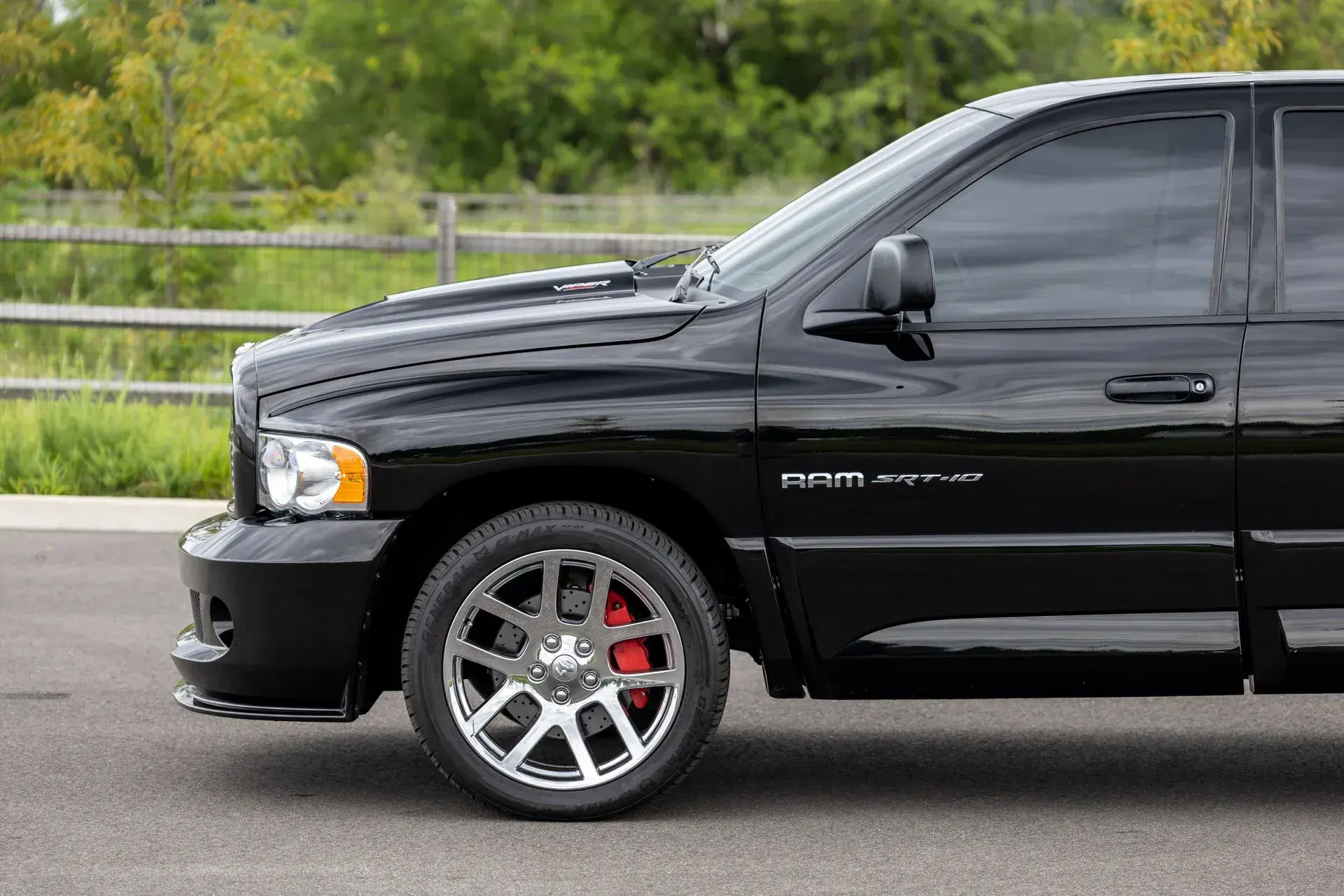 2005 Dodge Ram 1500 SRT-10
