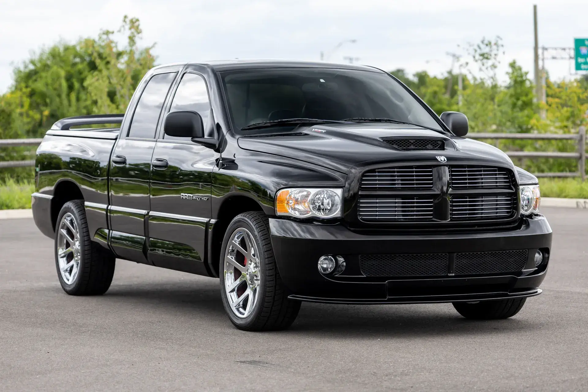 2005 Dodge Ram 1500 SRT-10
