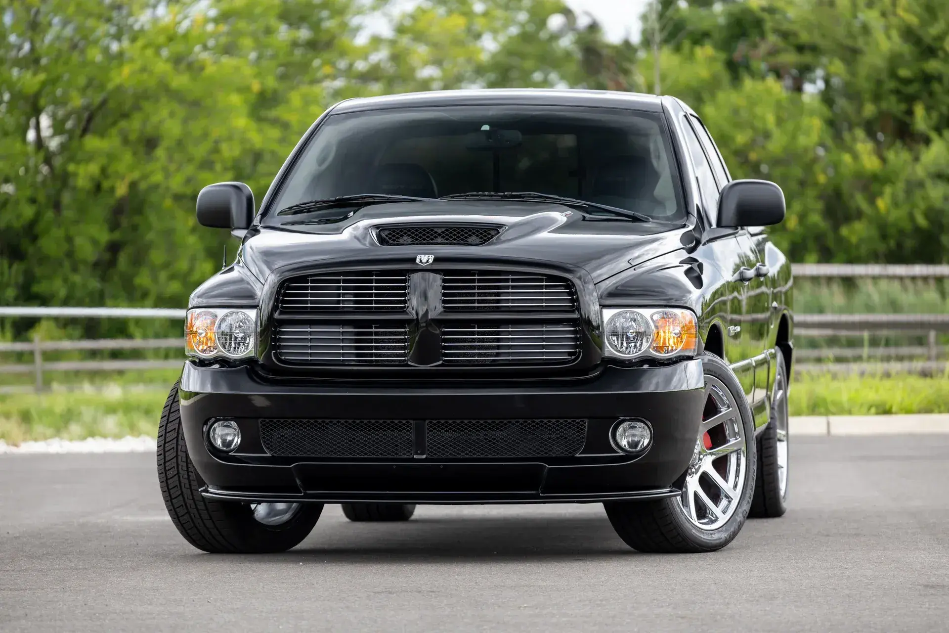 2005 Dodge Ram 1500 SRT-10 - 3