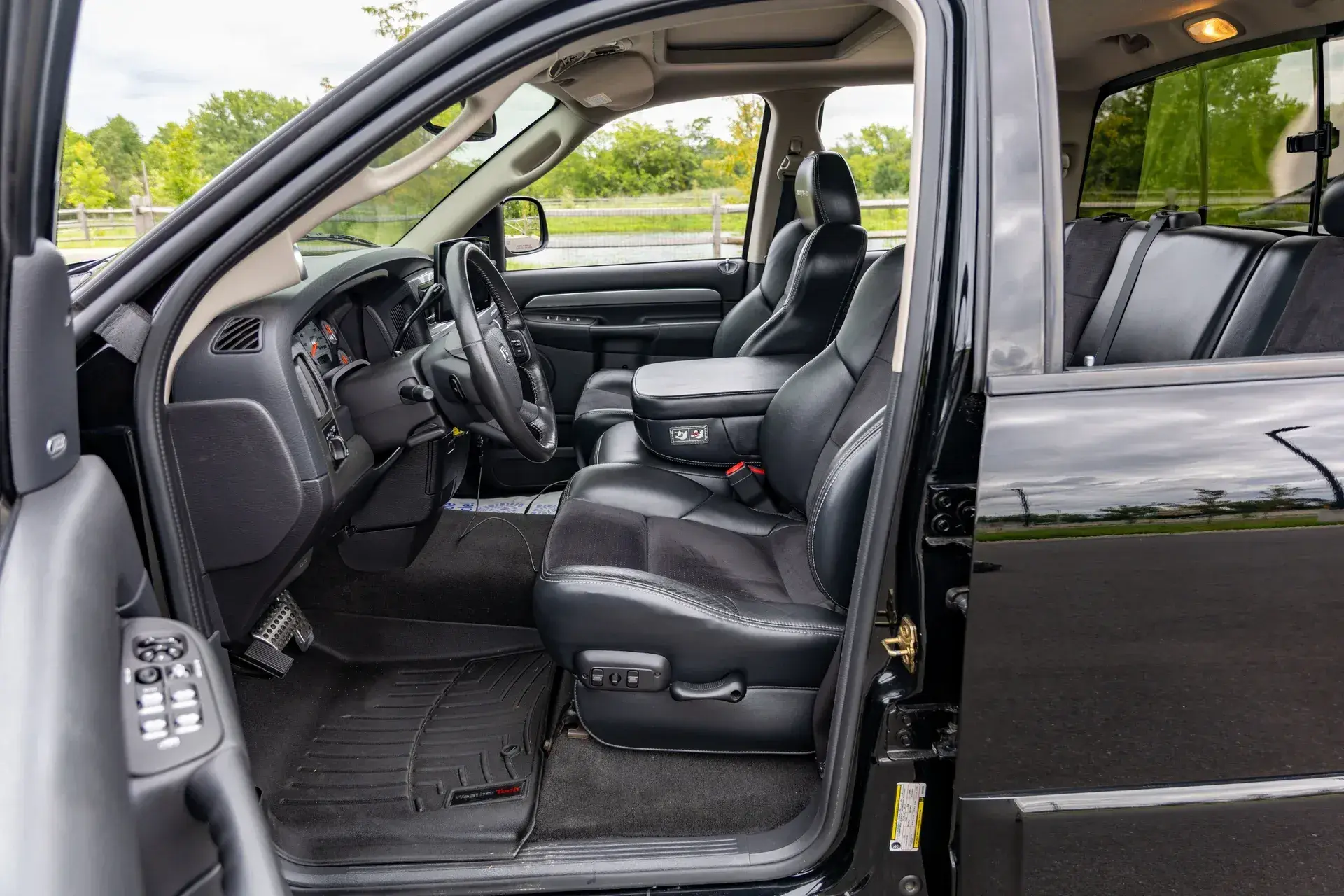 2005 Dodge Ram 1500 SRT-10