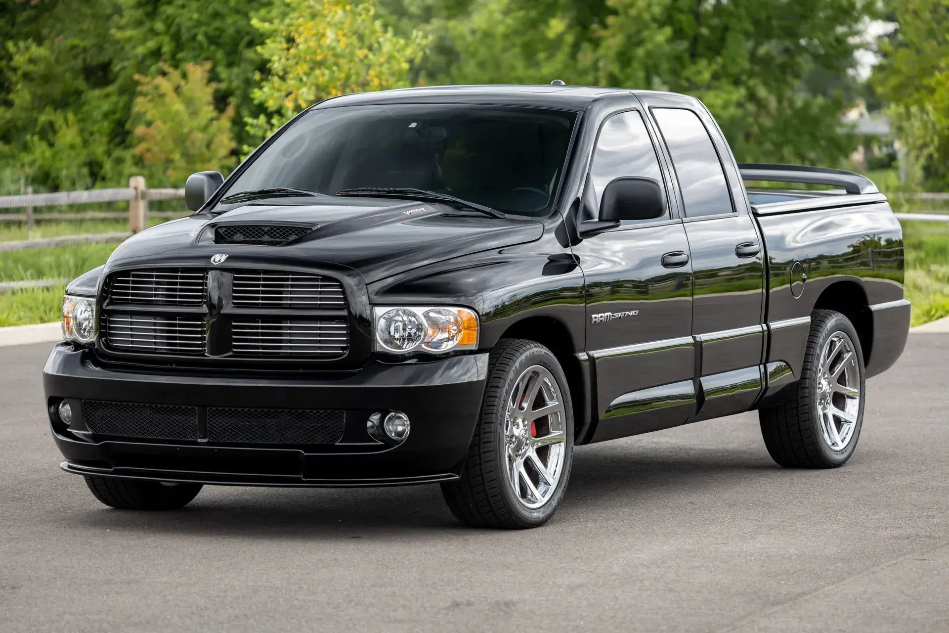 2005 Dodge Ram 1500 SRT-10