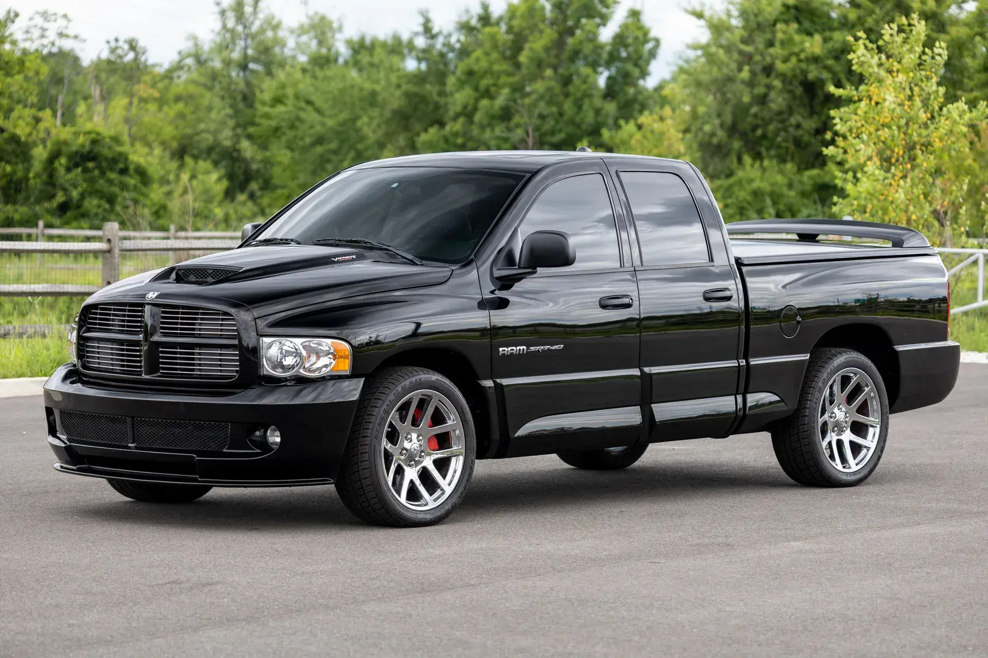2005 Dodge Ram 1500 SRT-10