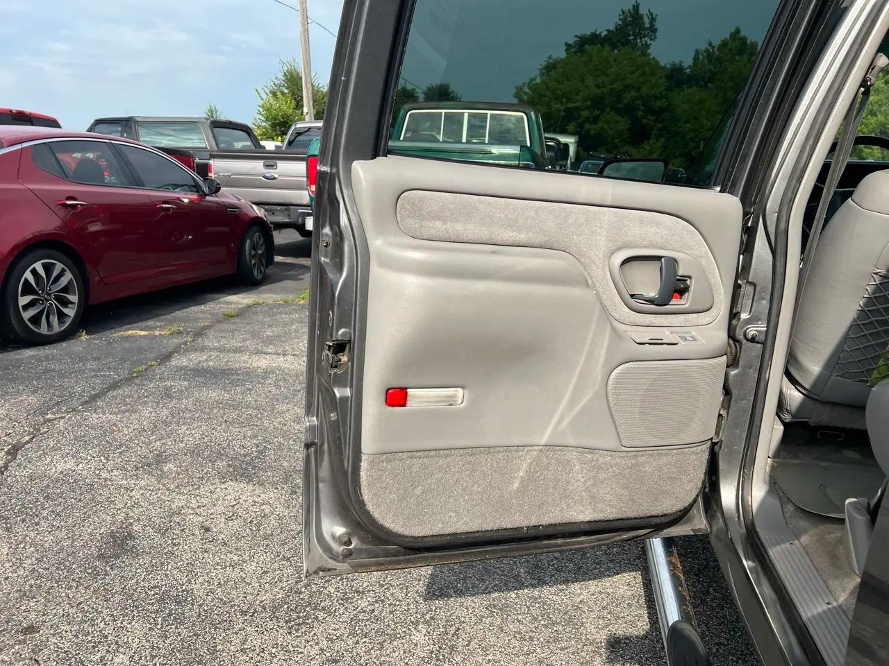 1999 Chevrolet Suburban K2500