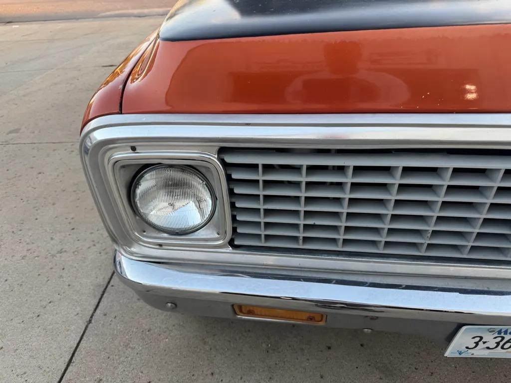 1971 Chevrolet Suburban