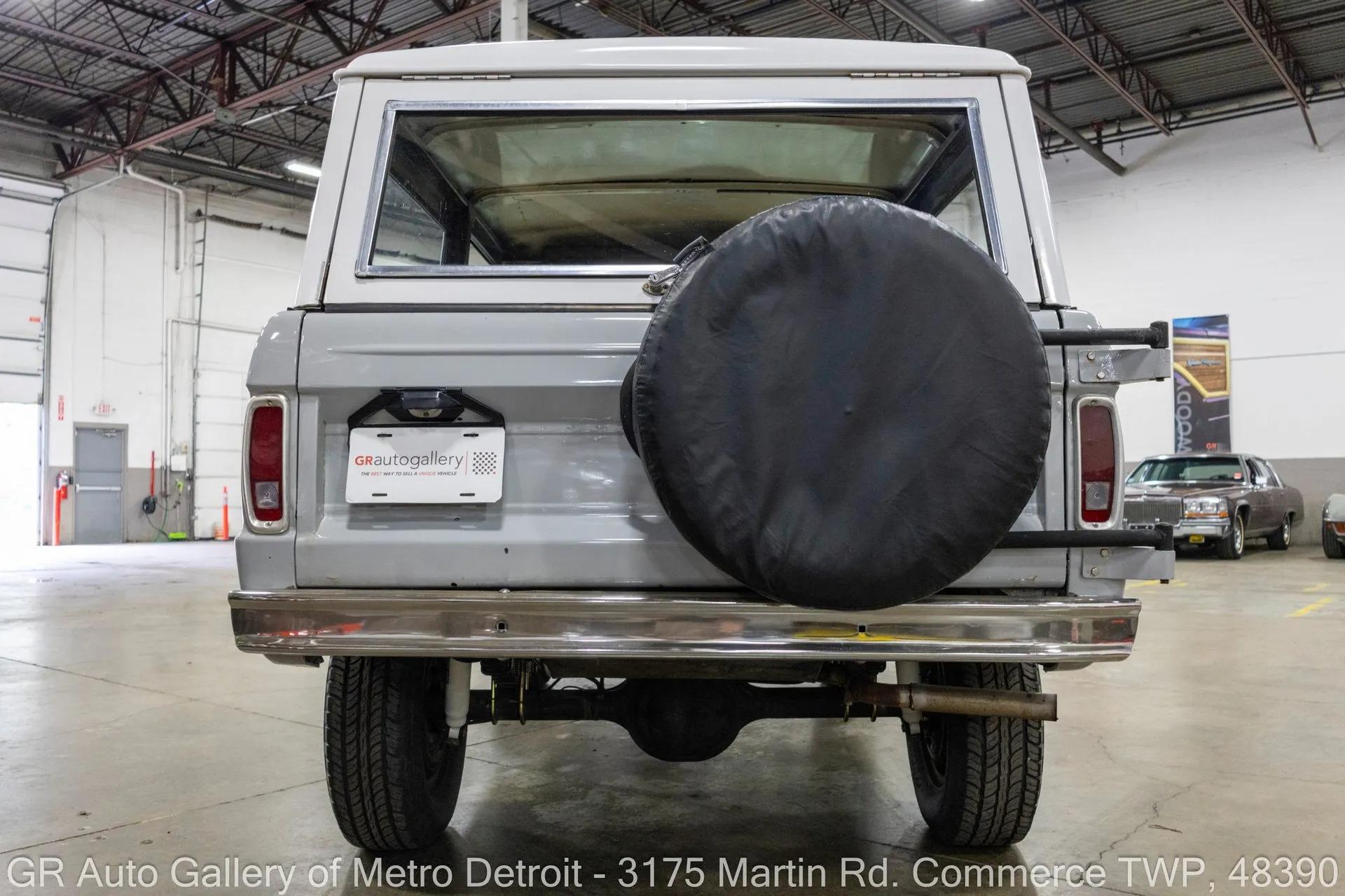 1973 Ford Bronco - 4