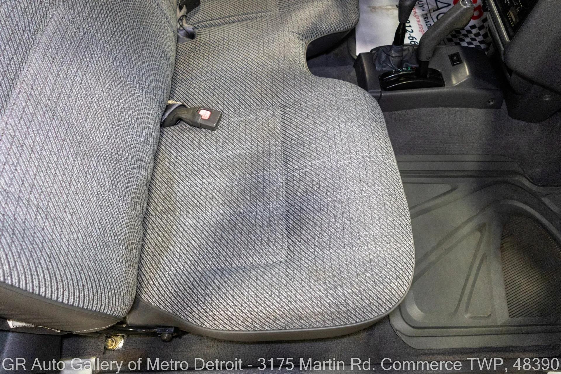 1995 Toyota Pickup DLX