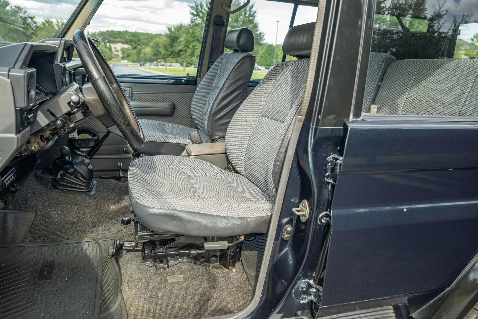 1994 Toyota Land Cruiser KZJ77