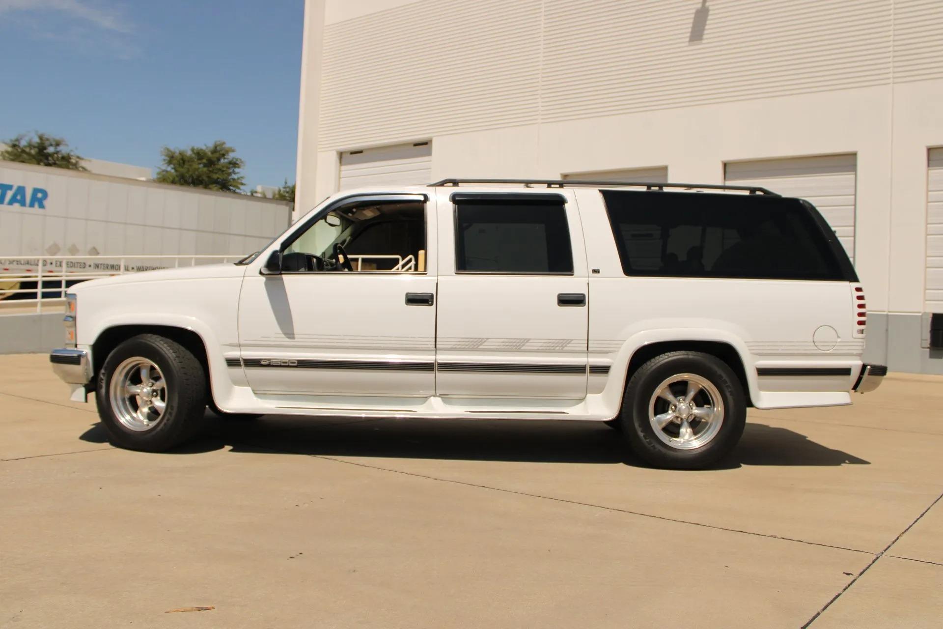 1997 Chevrolet Suburban 1500 - 4