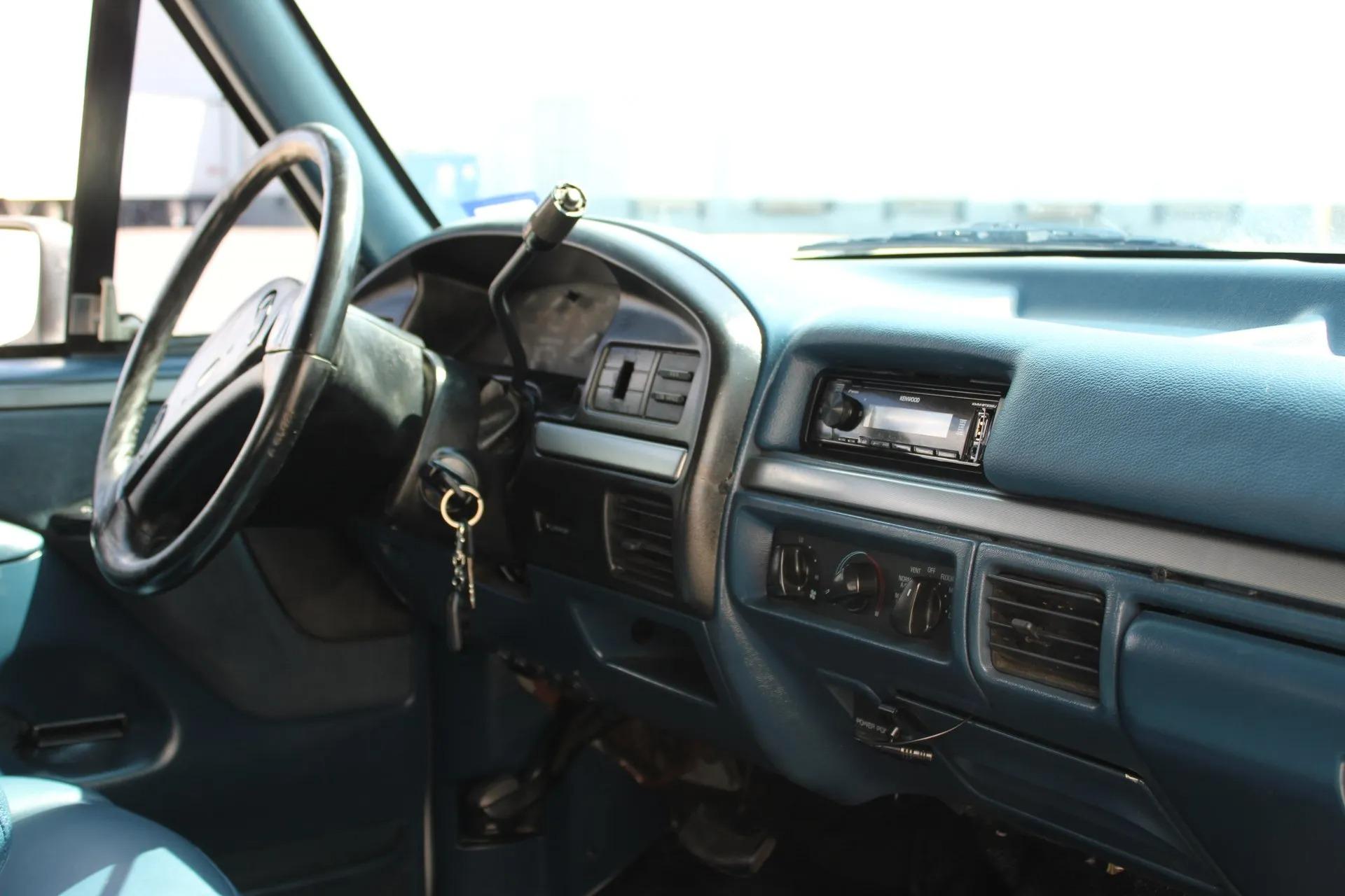 1993 Ford Bronco XLT 4x4