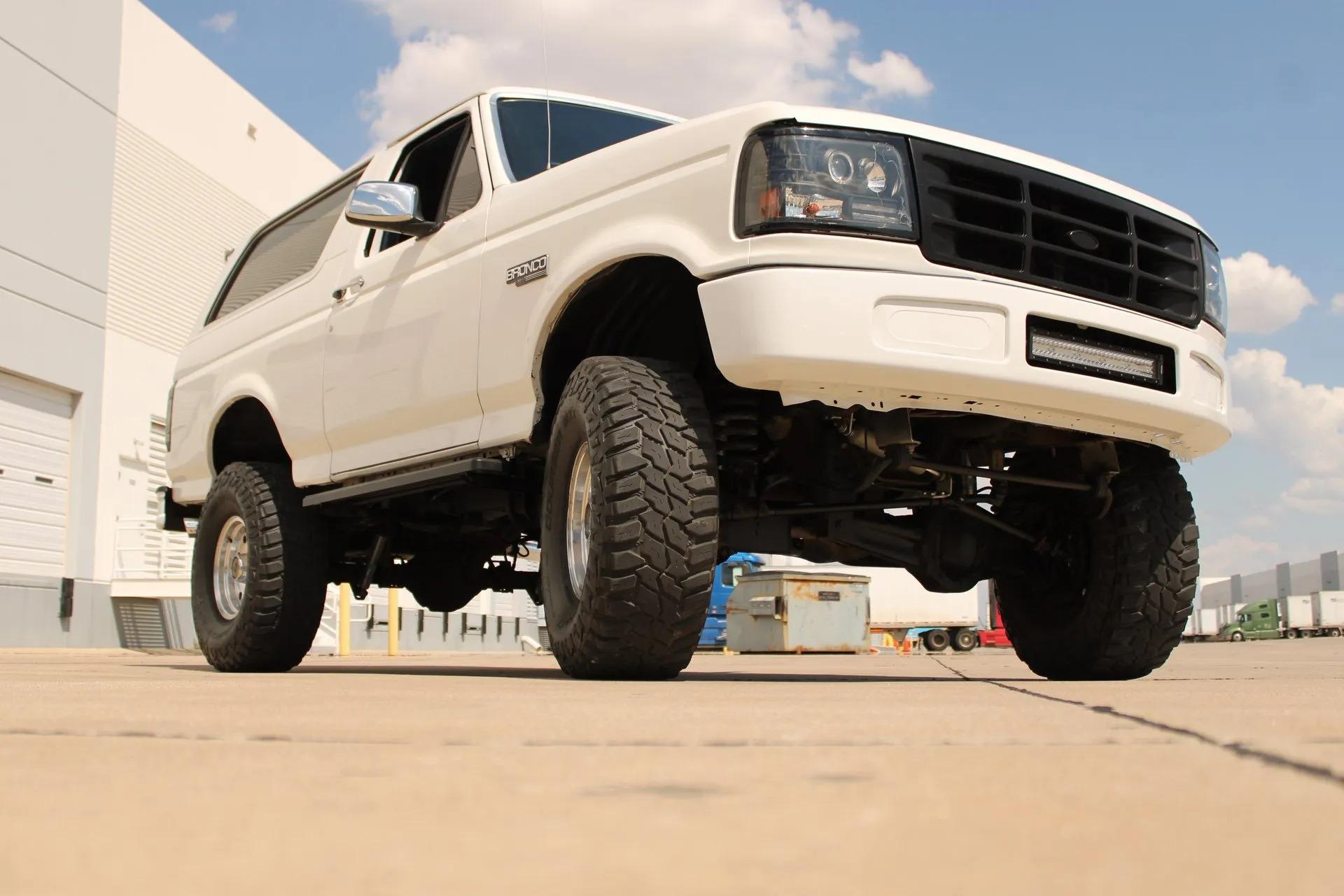 1993 Ford Bronco XLT 4x4