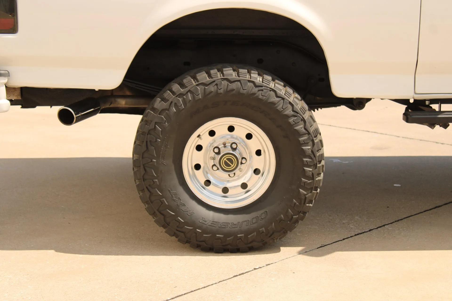 1993 Ford Bronco XLT 4x4