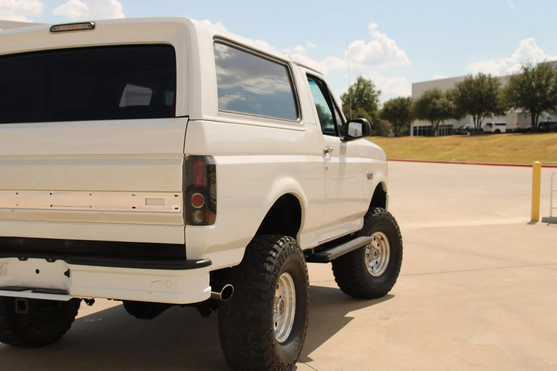 1993 Ford Bronco XLT 4x4