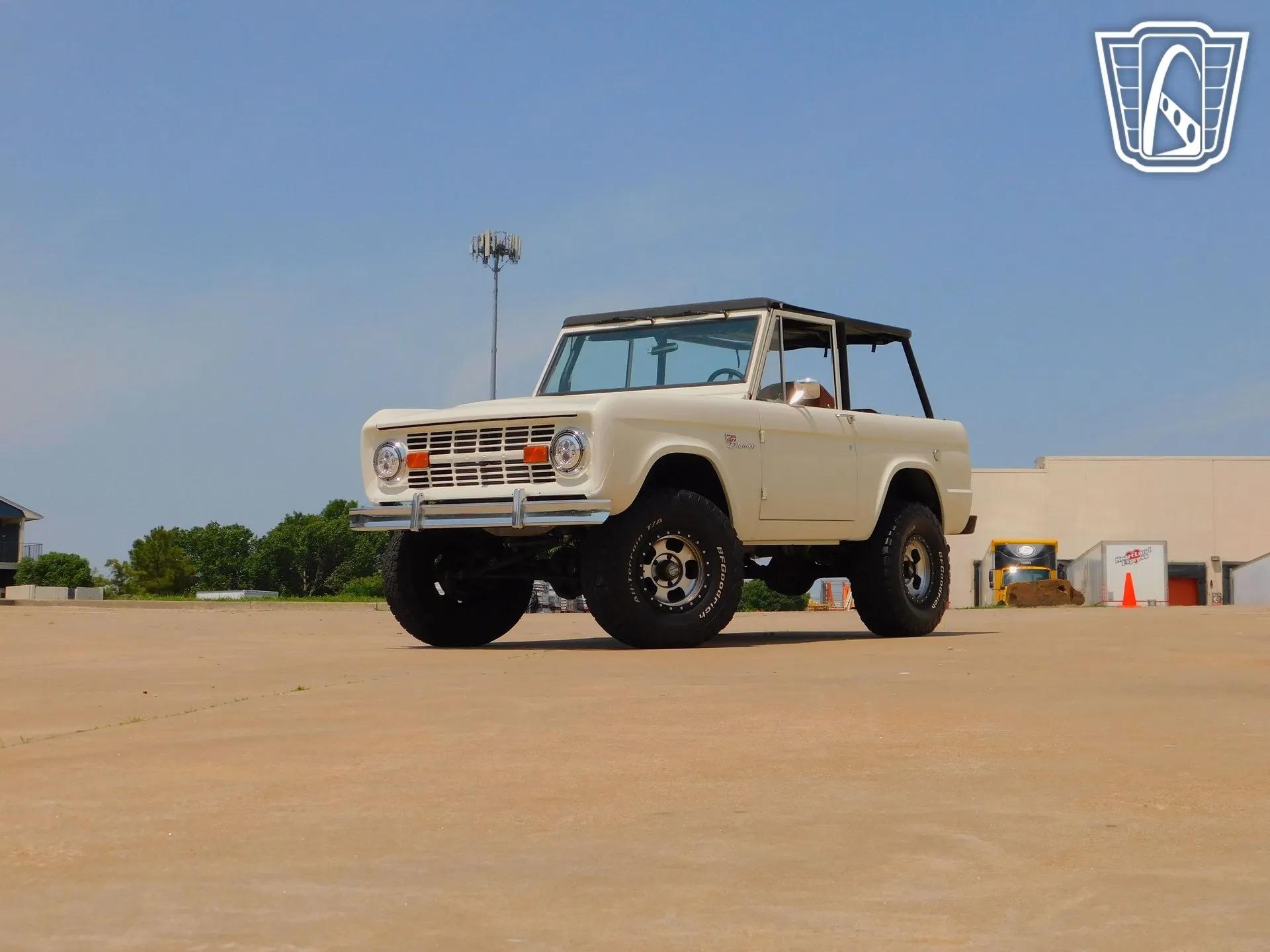 1977 Ford Bronco - 5