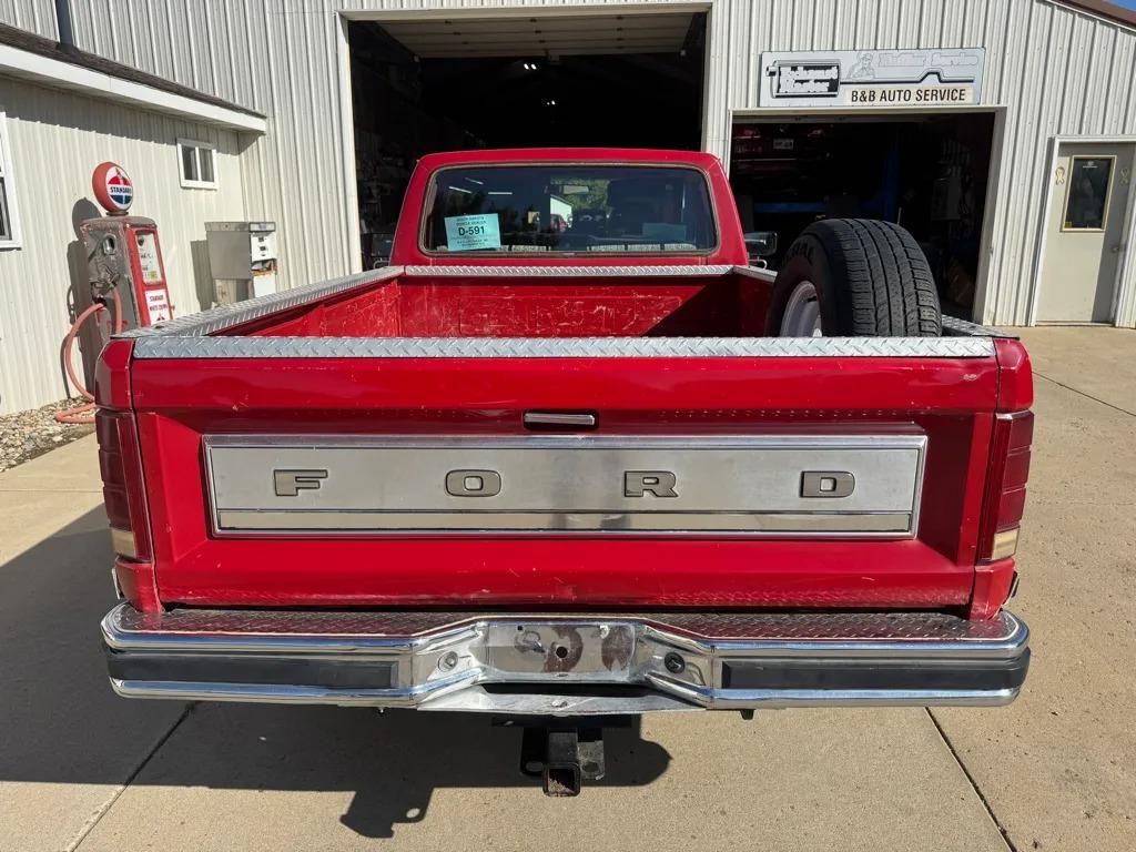 1982 Ford F-150 XLT