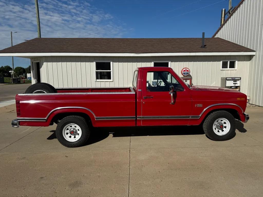 1982 Ford F-150 XLT