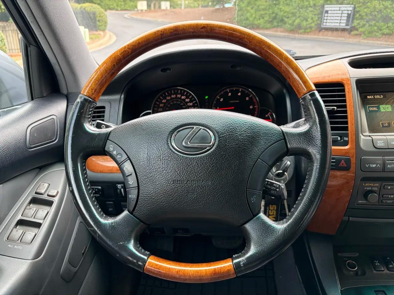 2004 Lexus GX 470