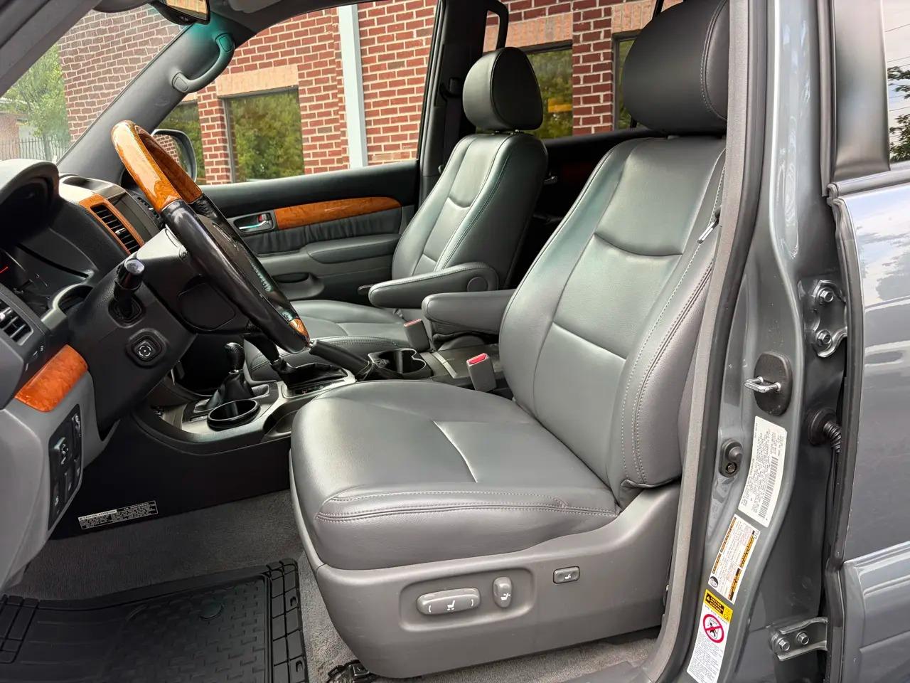 2004 Lexus GX 470