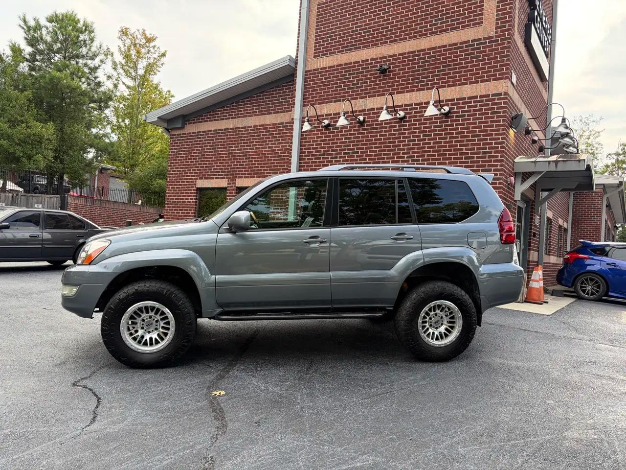 2004 Lexus GX 470 - 4