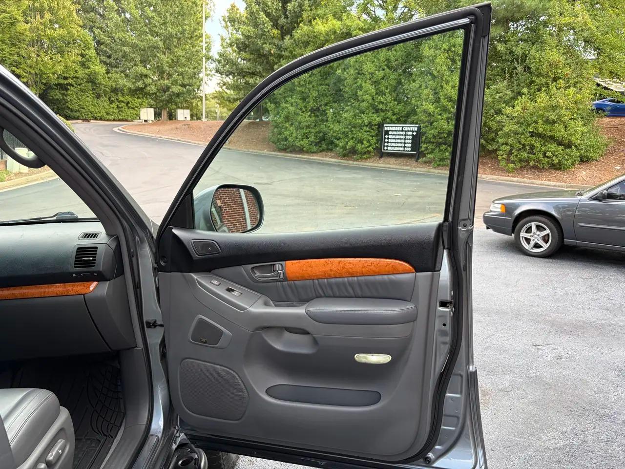 2004 Lexus GX 470