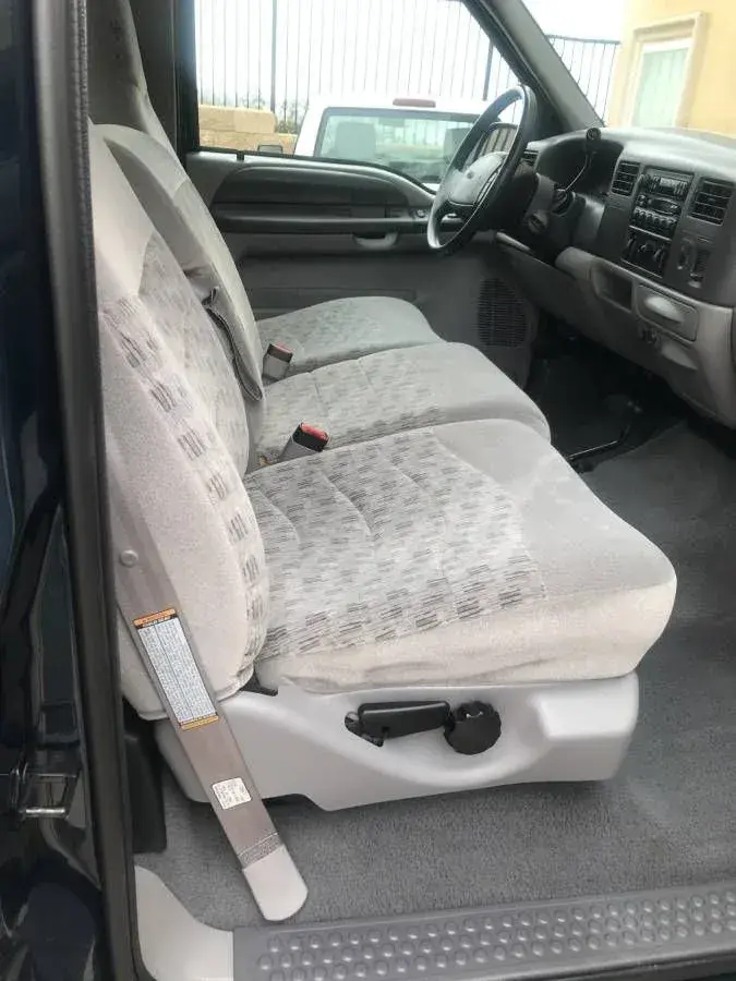 24k-Mile 1999 Ford F-250 Super Duty XLT