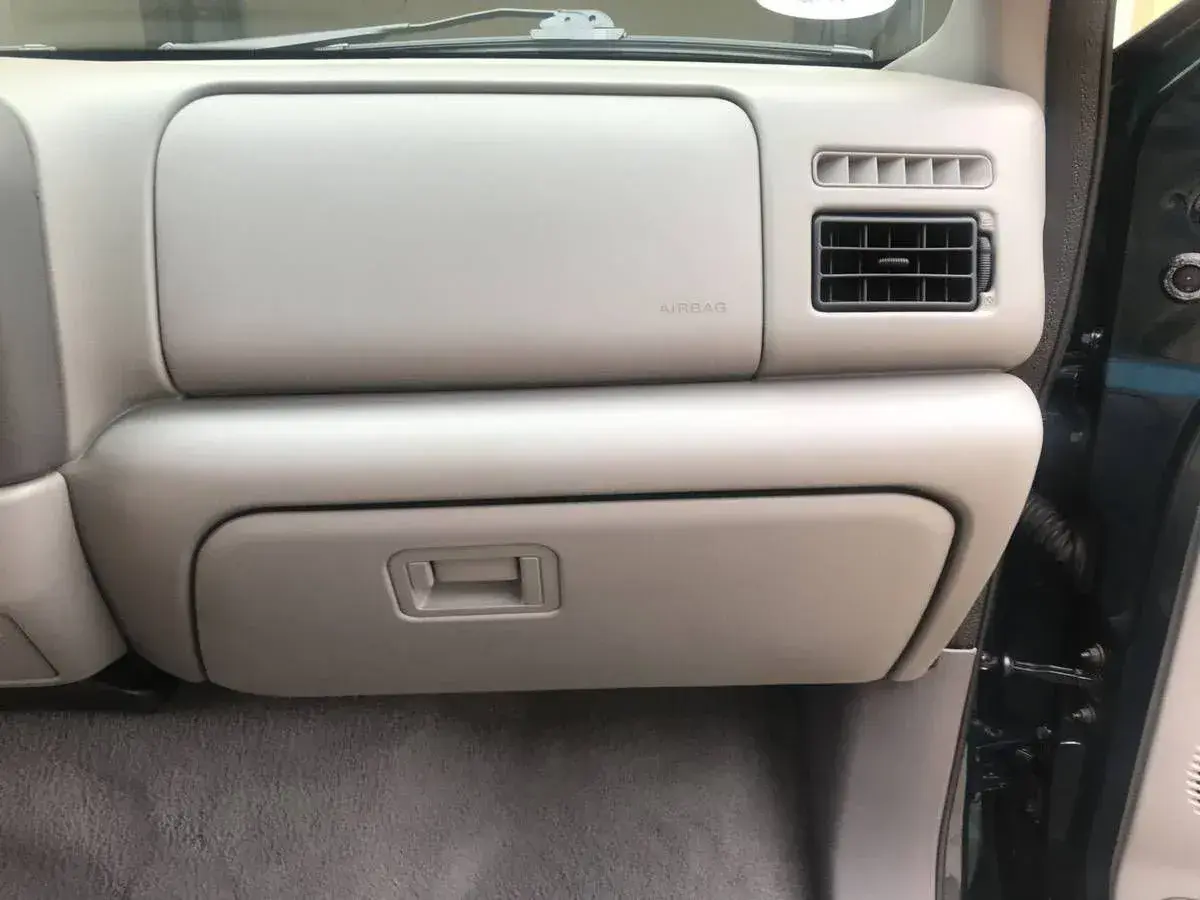 24k-Mile 1999 Ford F-250 Super Duty XLT