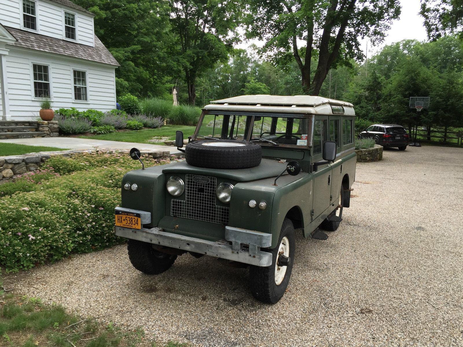 Restored 1962 Land Rover Series IIA 109