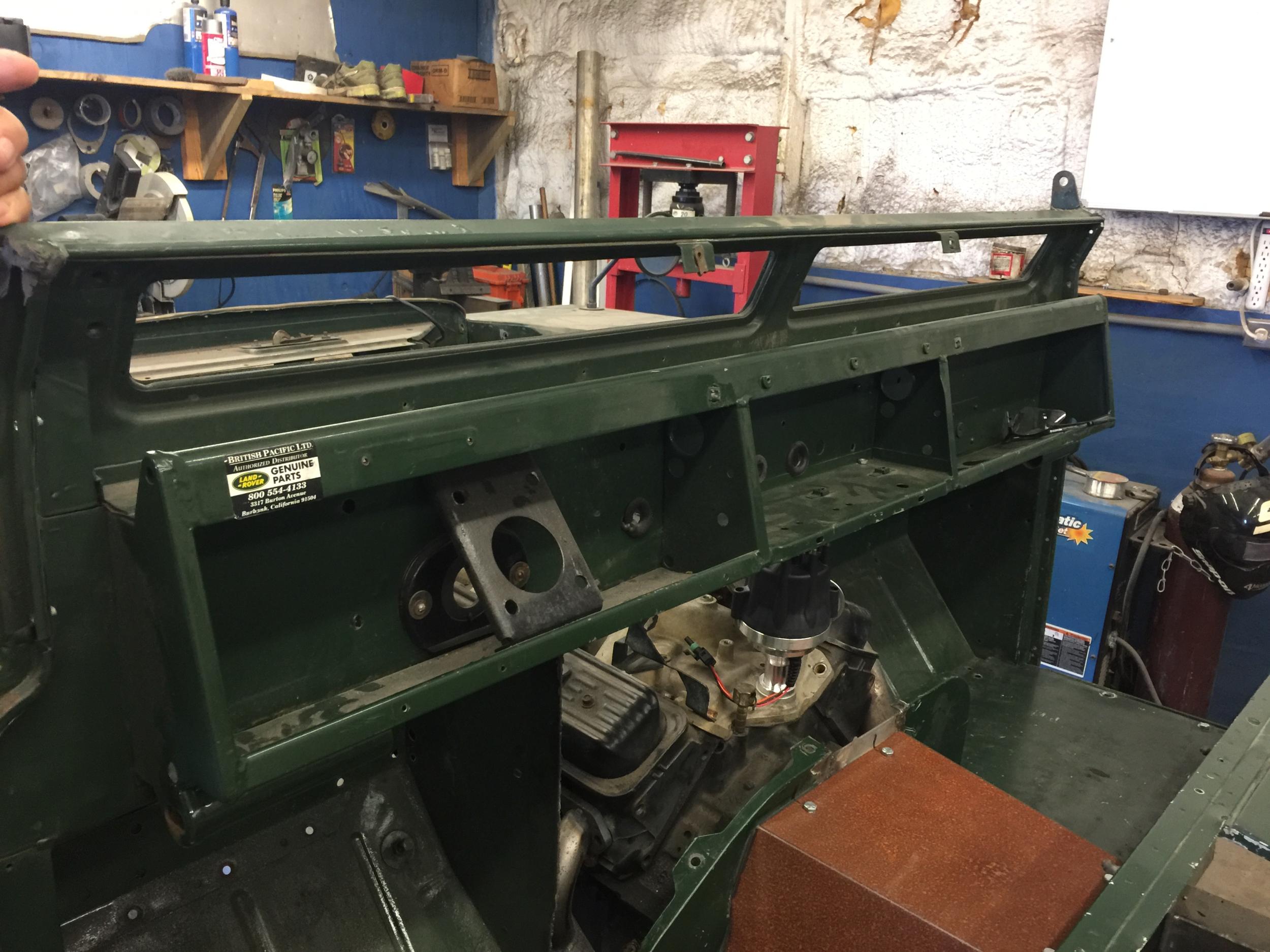 Restored 1962 Land Rover Series IIA 109