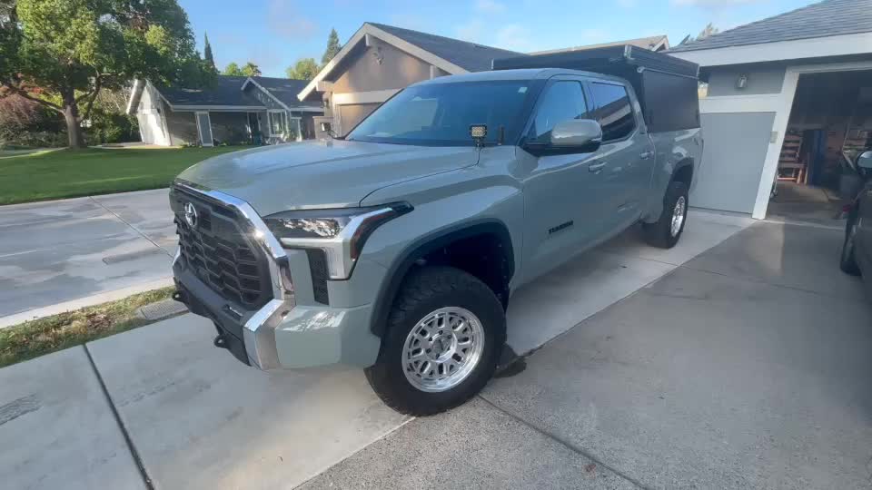2022 Toyota Tundra TRD Off-Road