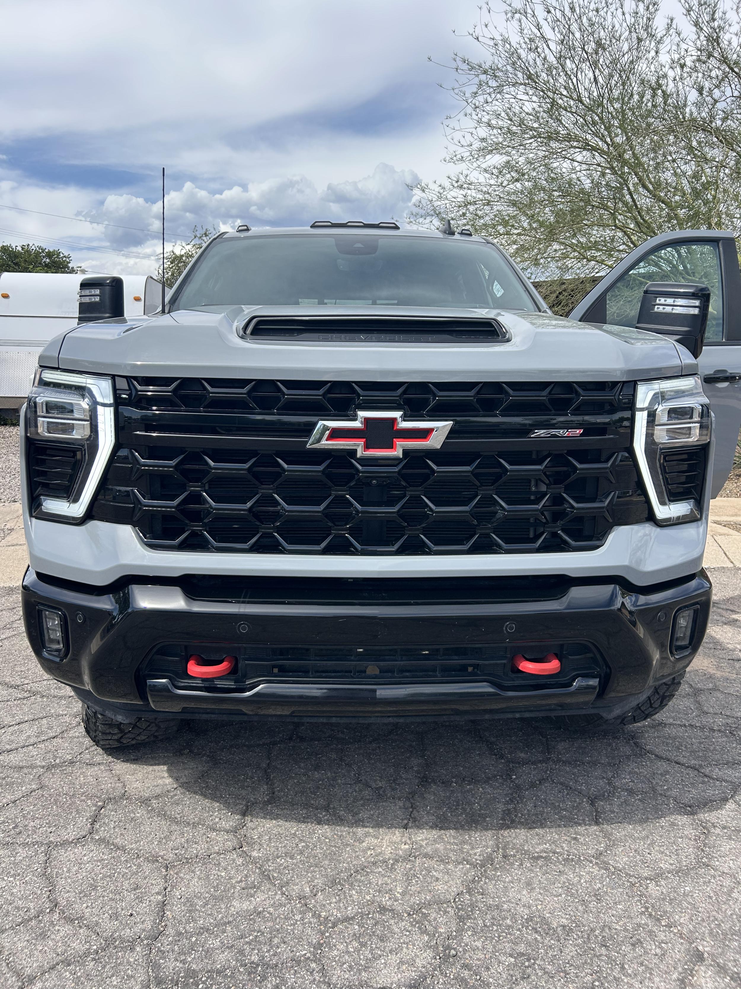2025 Chevrolet Silverado ZR2
