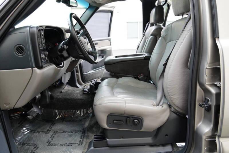 2001 Chevrolet Suburban 2500 LT