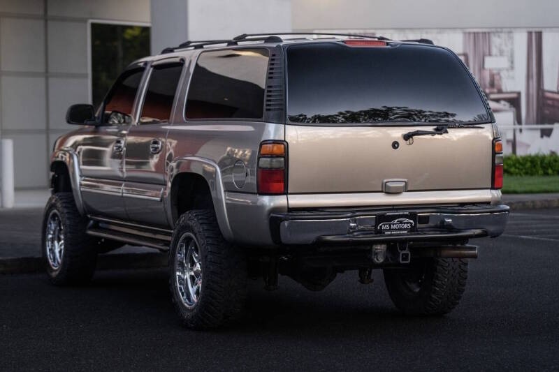 2001 Chevrolet Suburban 2500 LT
