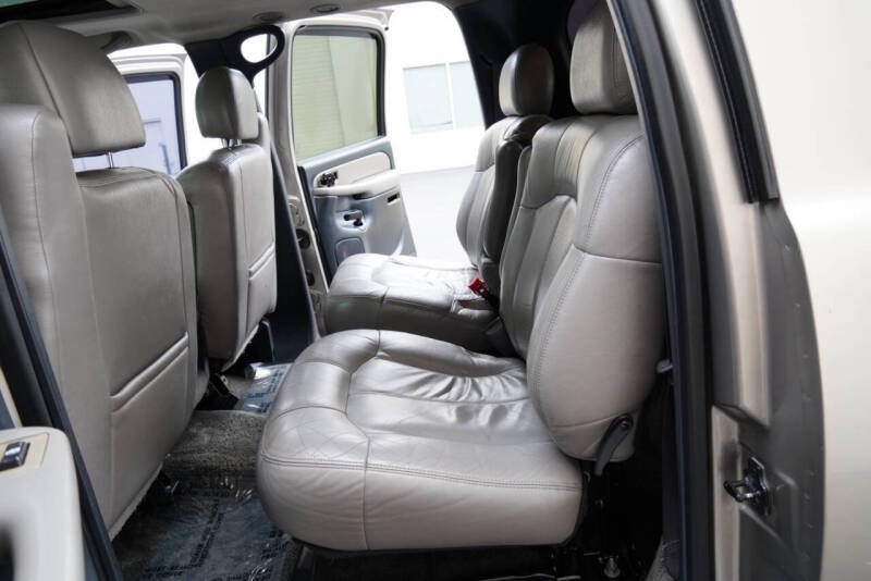 2001 Chevrolet Suburban 2500 LT