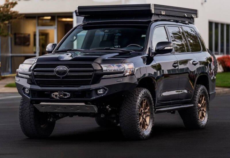 2020 Toyota Land Cruiser Heritage Edition - 2