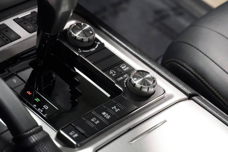 2020 Toyota Land Cruiser Heritage Edition