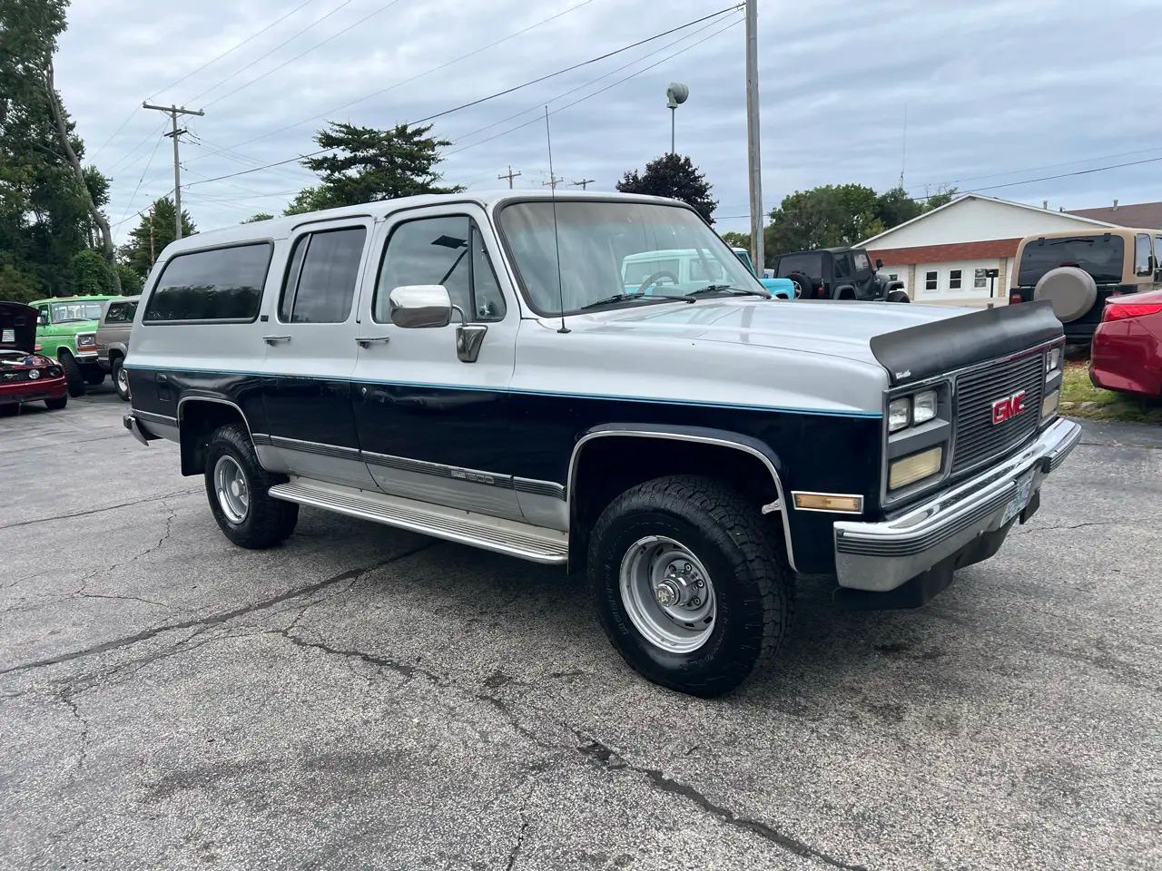  GMC Suburban