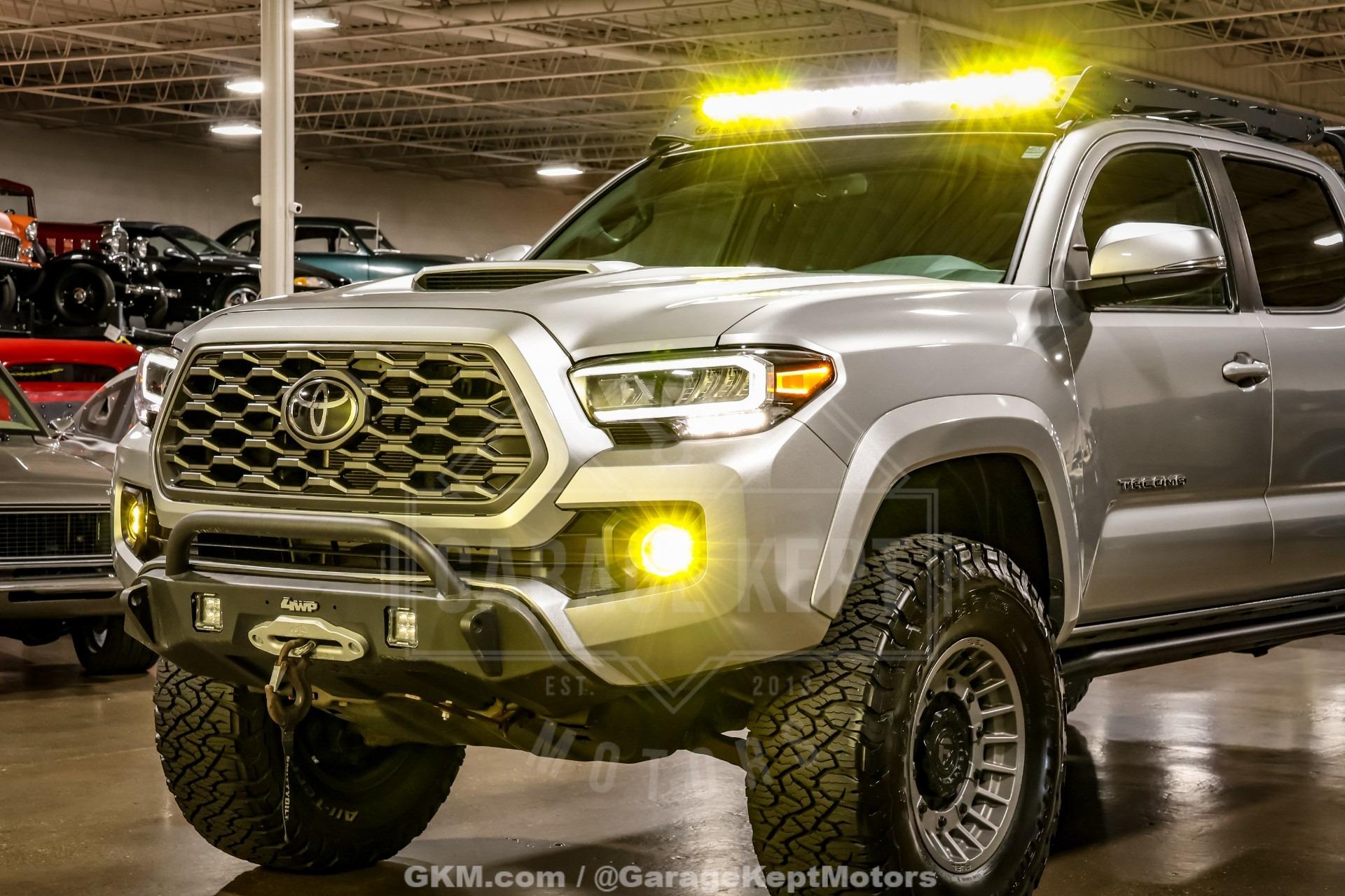 2022 Toyota Tacoma TRD Sport