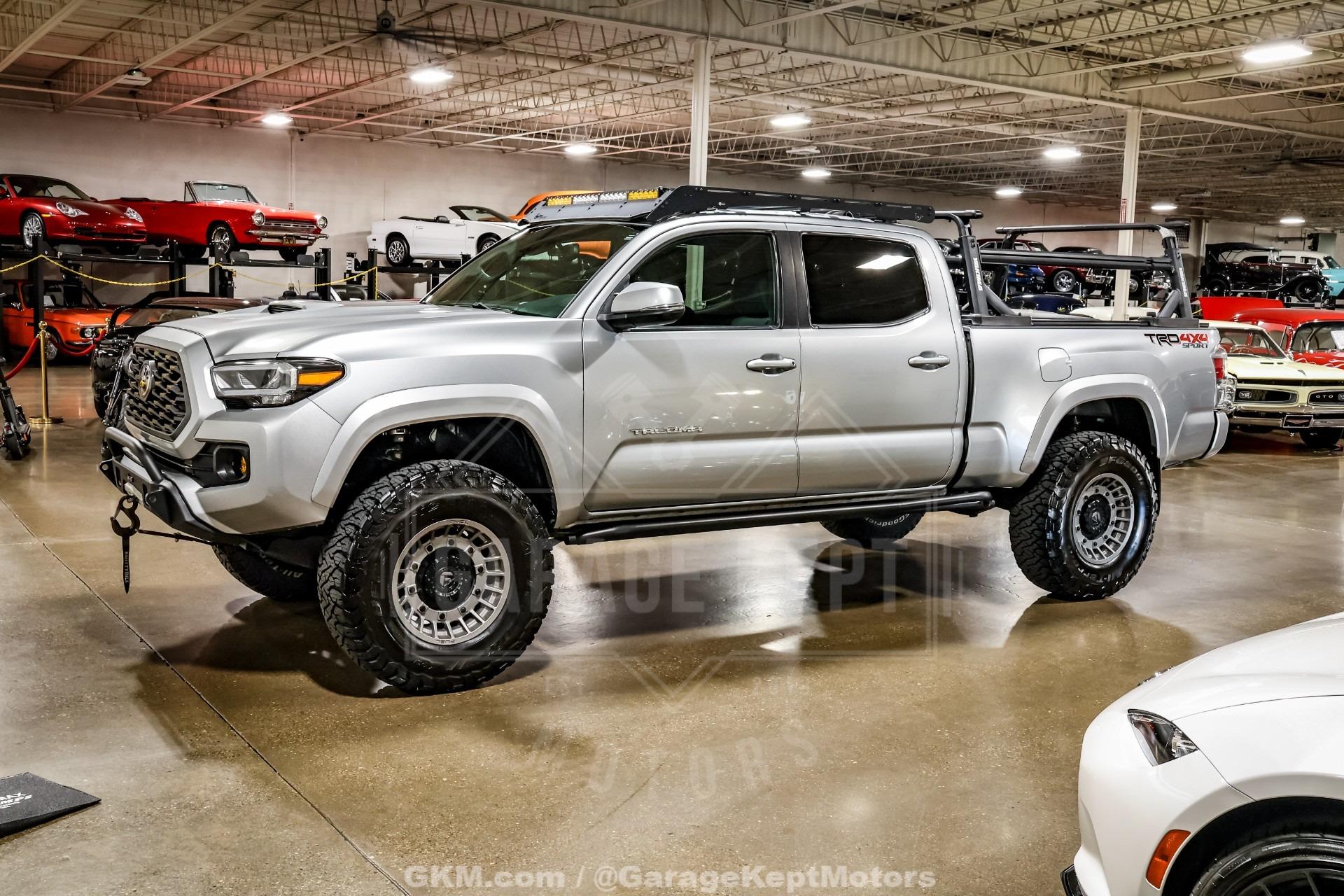 2022 Toyota Tacoma TRD Sport - 3